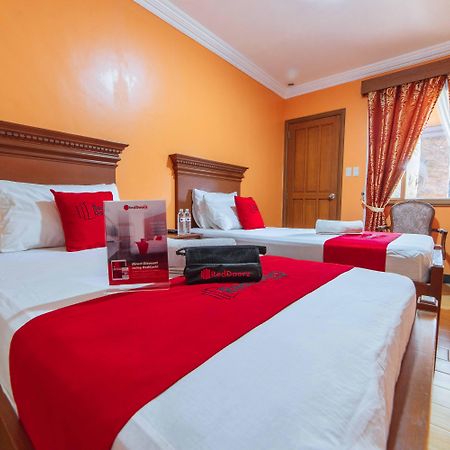 Reddoorz Plus @ Starhomes Olivianville Tarlac City Екстериор снимка