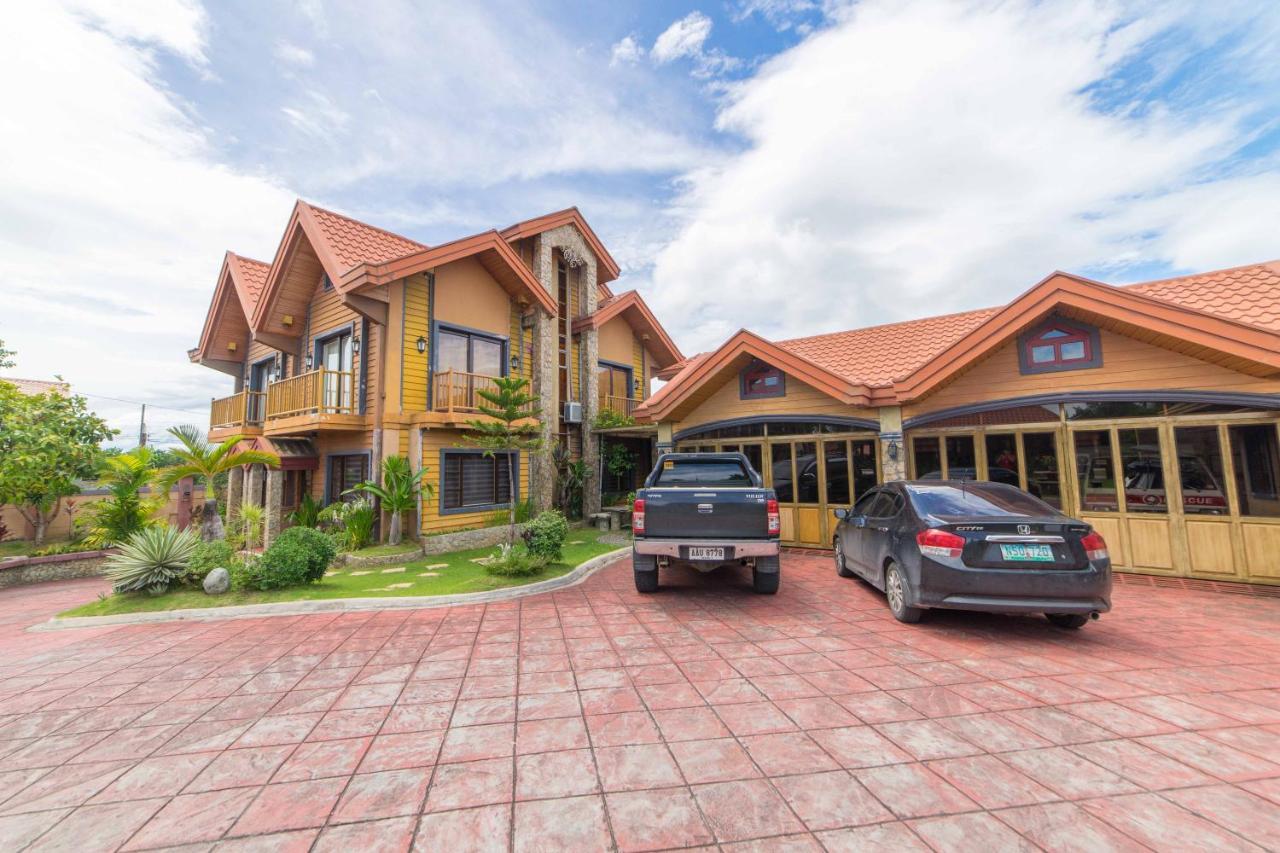 Reddoorz Plus @ Starhomes Olivianville Tarlac City Екстериор снимка