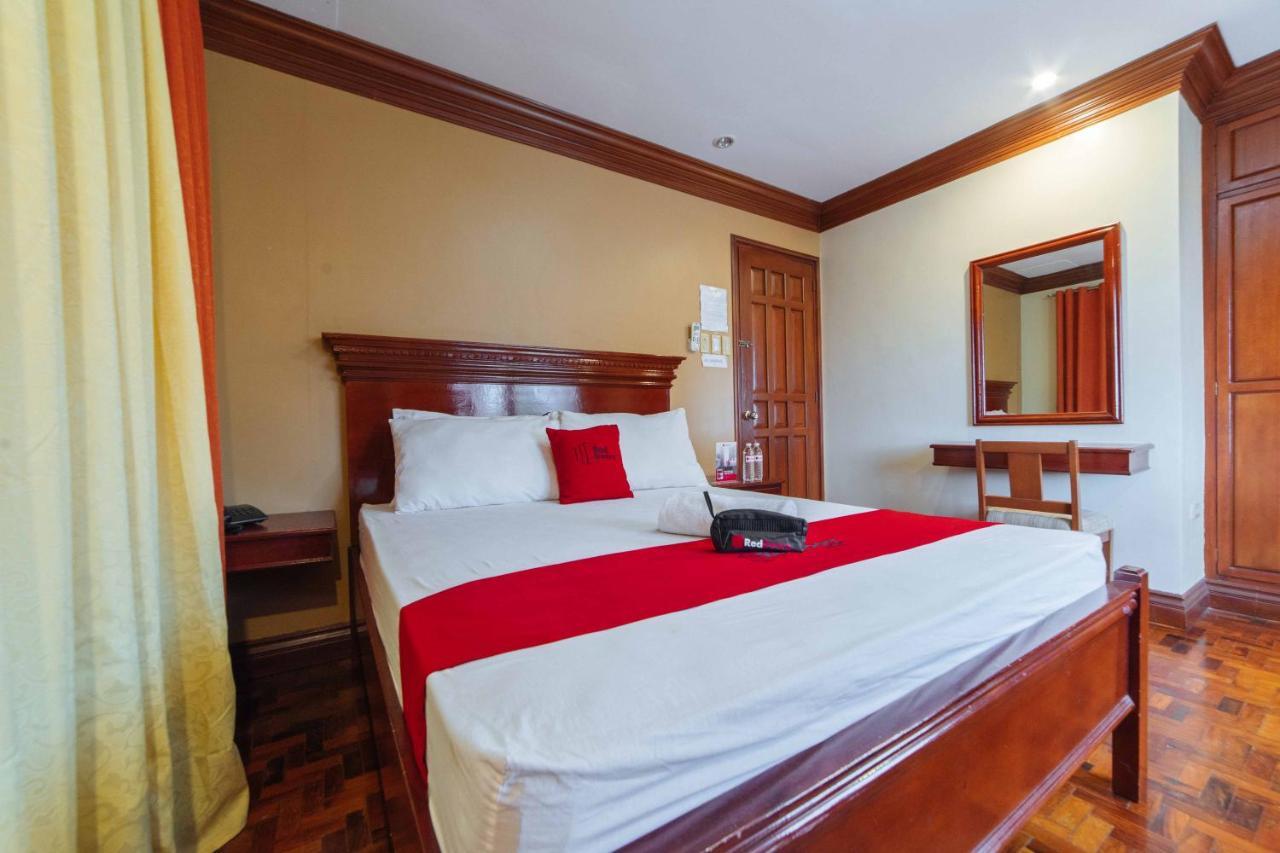 Reddoorz Plus @ Starhomes Olivianville Tarlac City Екстериор снимка